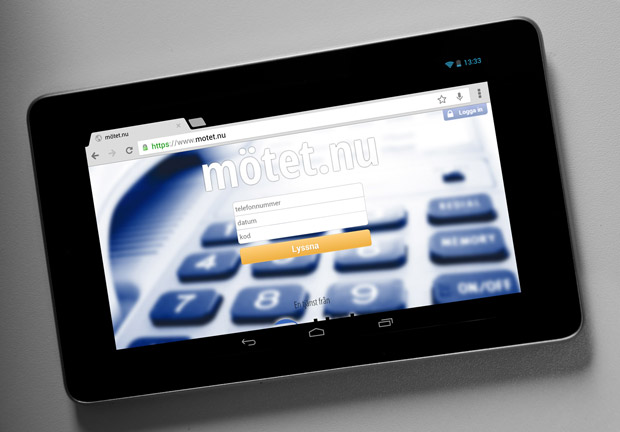 Photo of Nexus 7 tablet, showing the mötet.nu site.